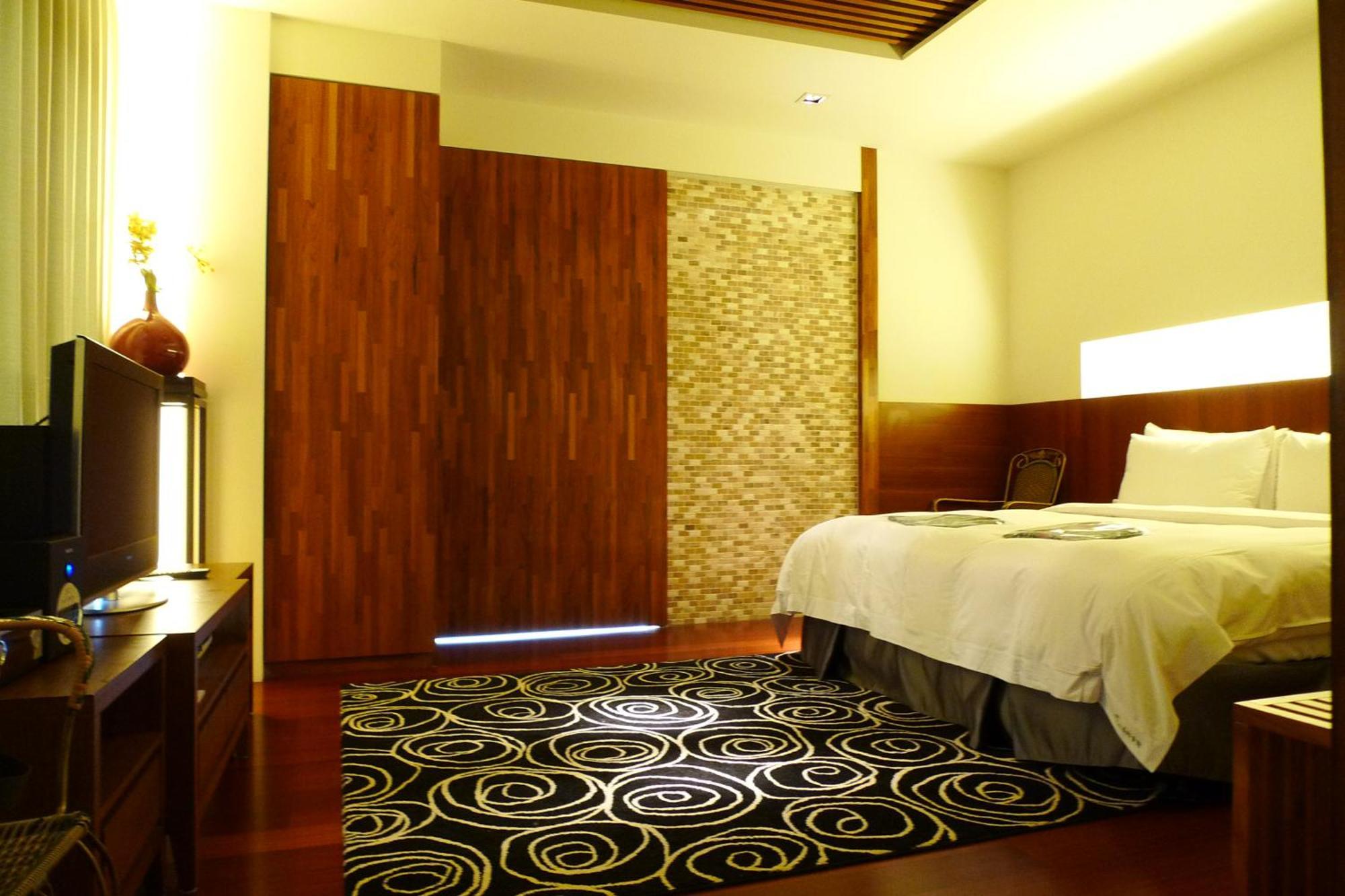 Go Ya Hot Spring Apartment Heping  Exterior photo