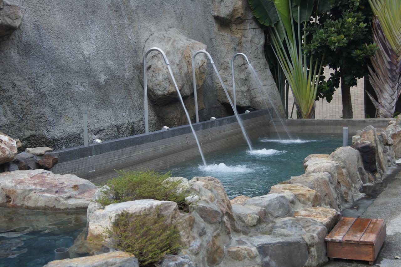 Go Ya Hot Spring Apartment Heping  Exterior photo